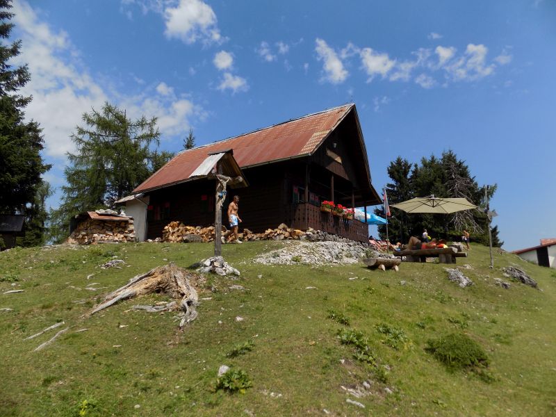 mojčin dom na vitrancu